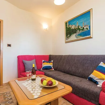Viktorija Apartment